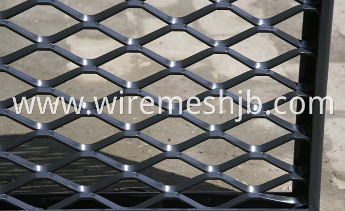 Expanded Mesh Panels